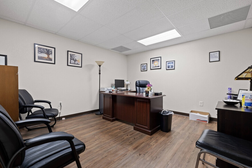 More Photos Of 940 S Ocoee St, Cleveland Medical For Sale
