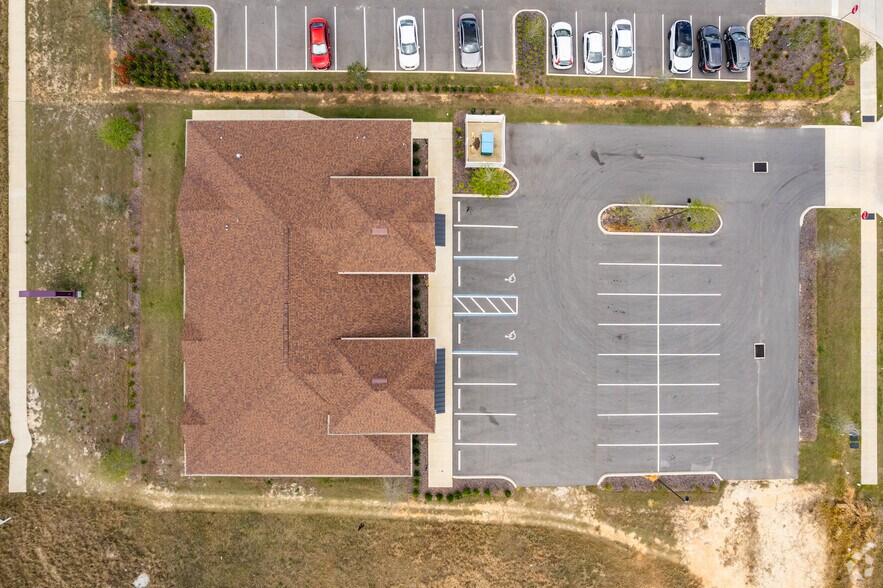 More Photos Of 17154 S US Highway 441, Summerfield Medical For Lease