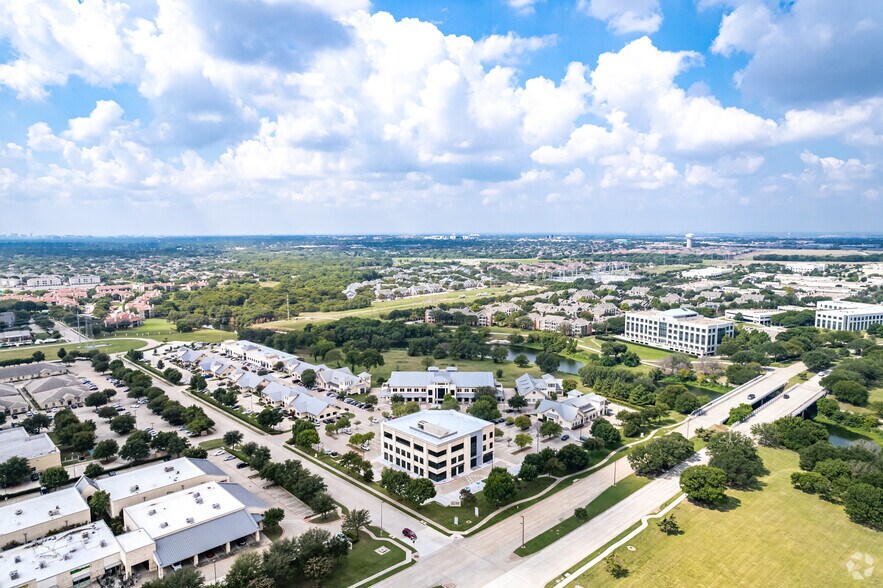 More Photos Of 5048 Tennyson Pky, Plano Office For Lease