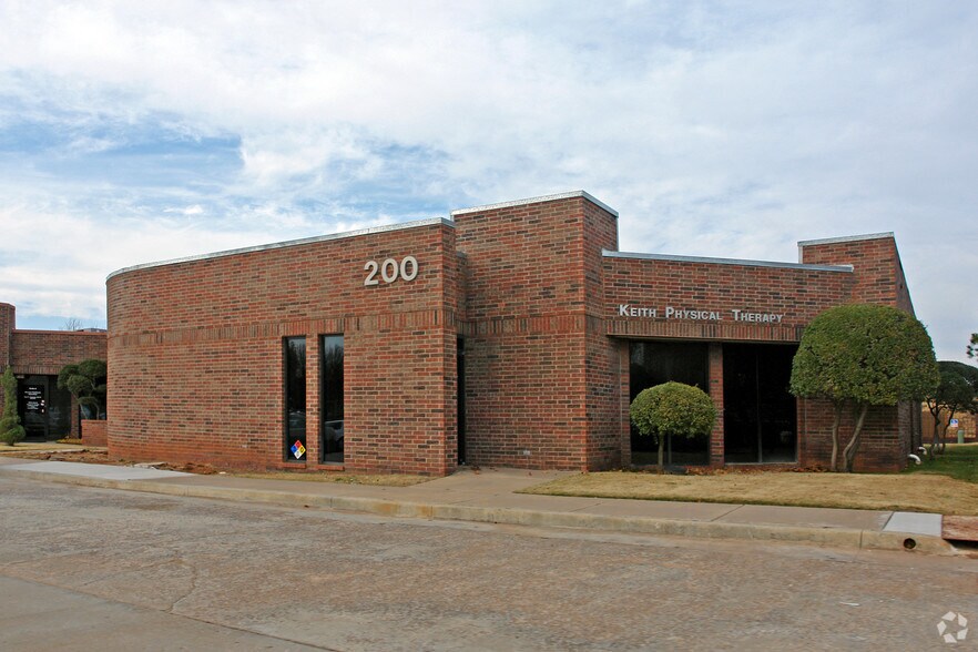 Primary Photo Of 13301 N Meridian Ave, Oklahoma City Medical For Lease