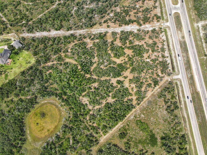 More Photos Of 704 South Highway 35 Byp, Rockport Land For Sale