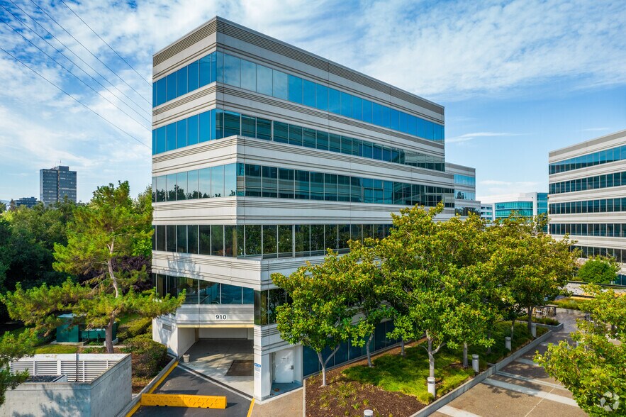 Primary Photo Of 910 E Hamilton Ave, Campbell Office For Lease