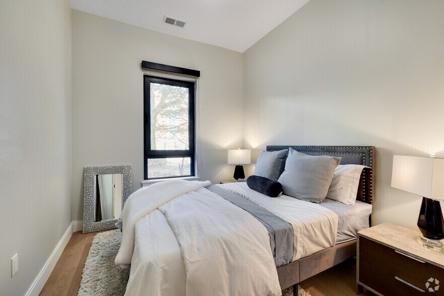 More Photos Of 9 Central St, Somerville Apartments For Lease