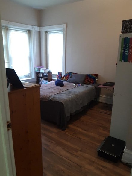 More Photos Of 2102 S Lehigh Ave, Whitehall Apartments For Sale