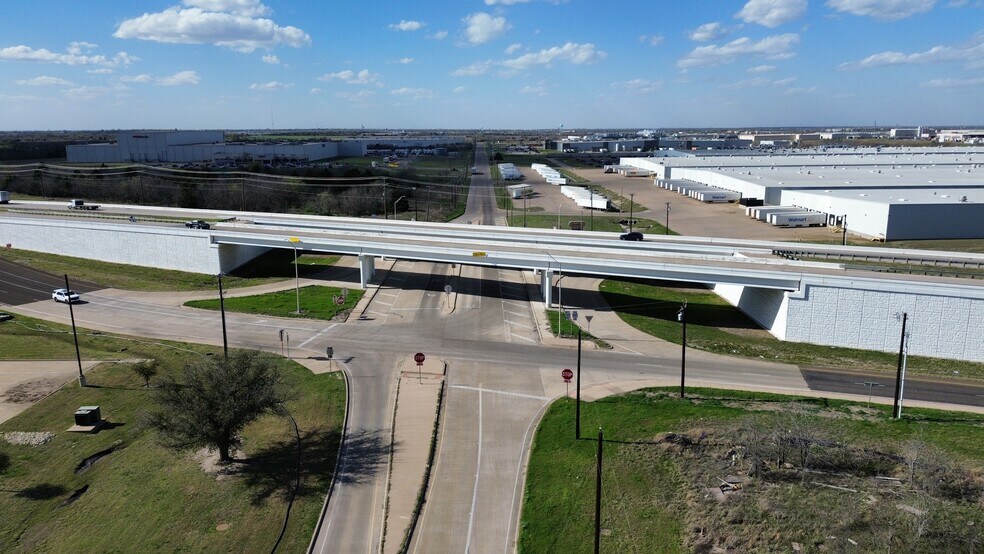 More Photos Of 1057 Rudd Rd, Ennis Land For Sale