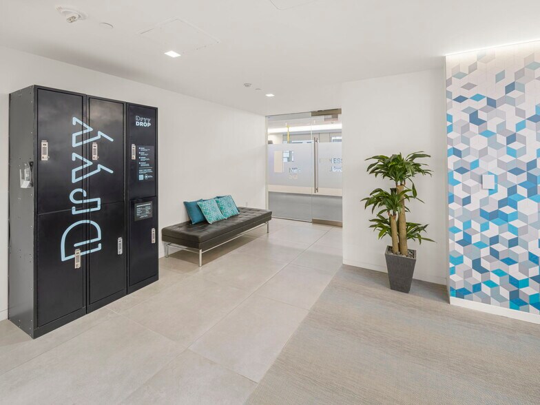 More Photos Of 655 15th St NW, Washington Coworking Space