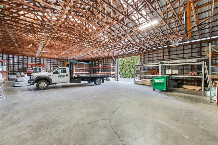 More Photos Of 2820 E St, Washougal Flex For Sale