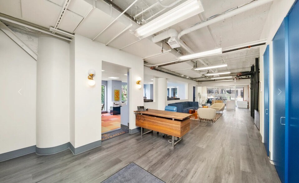 More Photos Of 345 N Canal St, Chicago Apartments For Lease