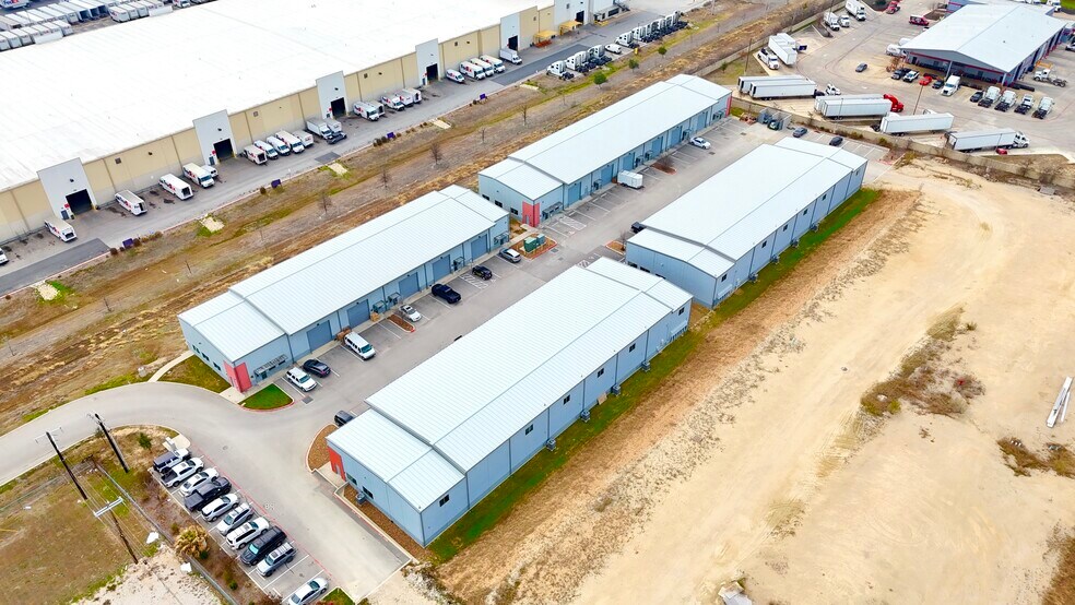 More Photos Of 7637 Fm 3009, Schertz Warehouse For Sale