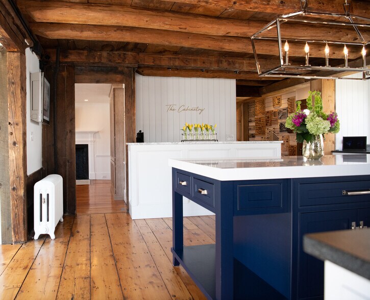 More Photos Of 25 Washington St, Norwell Freestanding For Sale