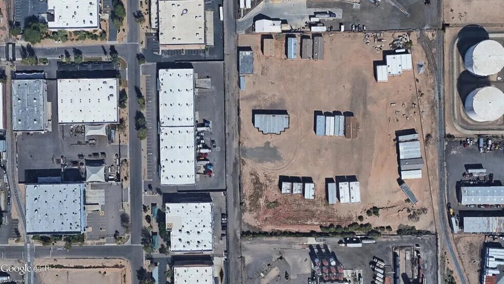 More Photos Of 101-109 S 57th Dr, Phoenix Warehouse For Lease