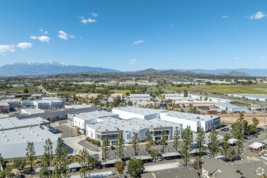 More Photos Of 6604 Doolittle Ave, Riverside Warehouse For Sale