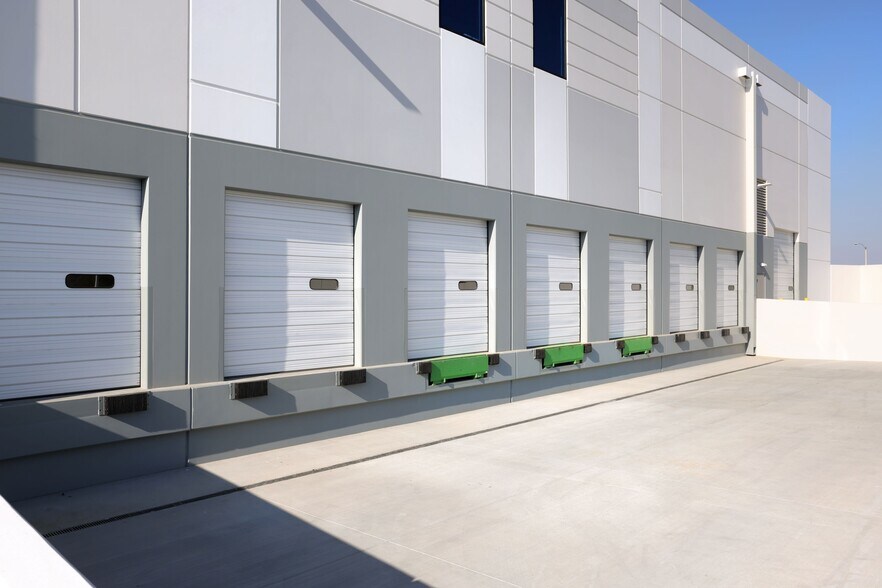 More Photos Of 1645 Leeson Ln, Corona Distribution For Sale