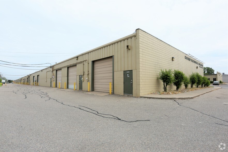 More Photos Of 35500-35580 Mound Rd, Sterling Heights Warehouse For Lease