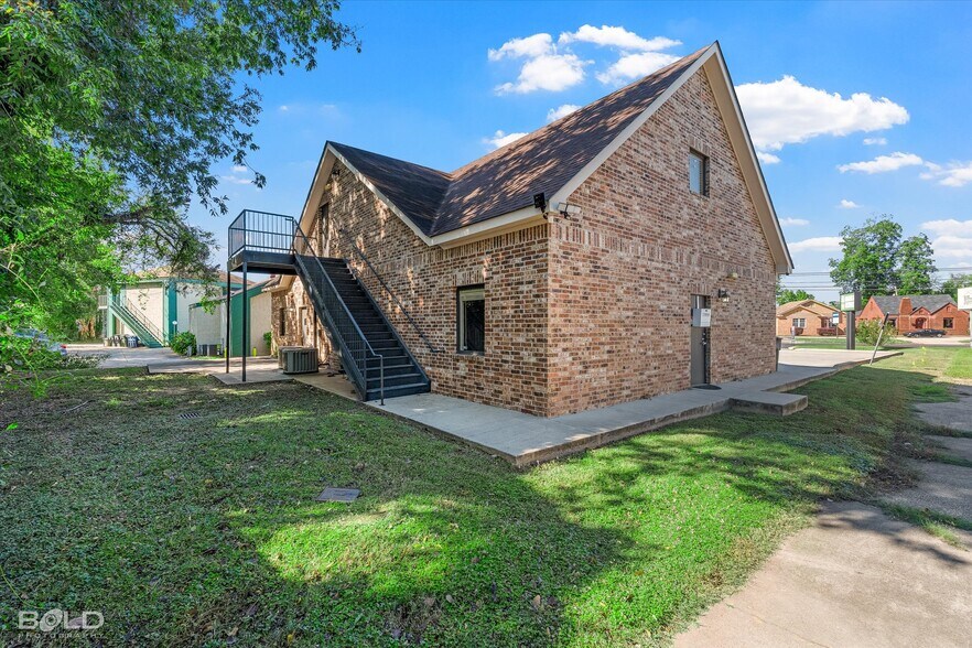 More Photos Of 3605 Youree Dr, Shreveport Office For Sale