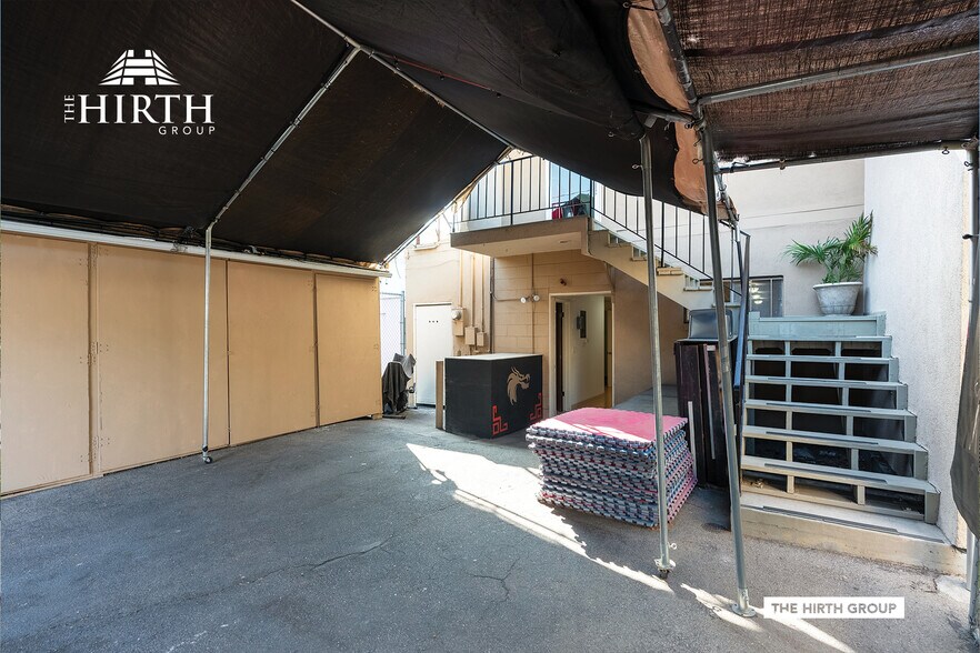More Photos Of 2319 W Magnolia Blvd, Burbank Office Residential For Sale