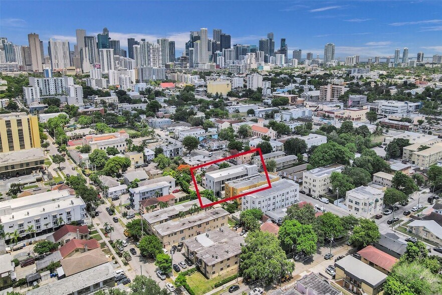More Photos Of 1037 NW 2nd St, Miami Multifamily For Sale