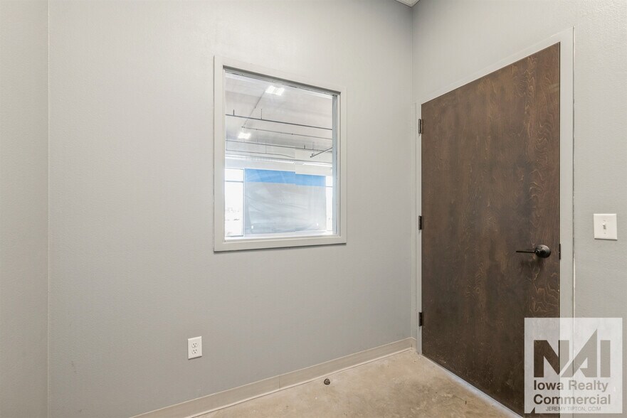 More Photos Of 680 Meade Dr, North Liberty Unknown For Sale