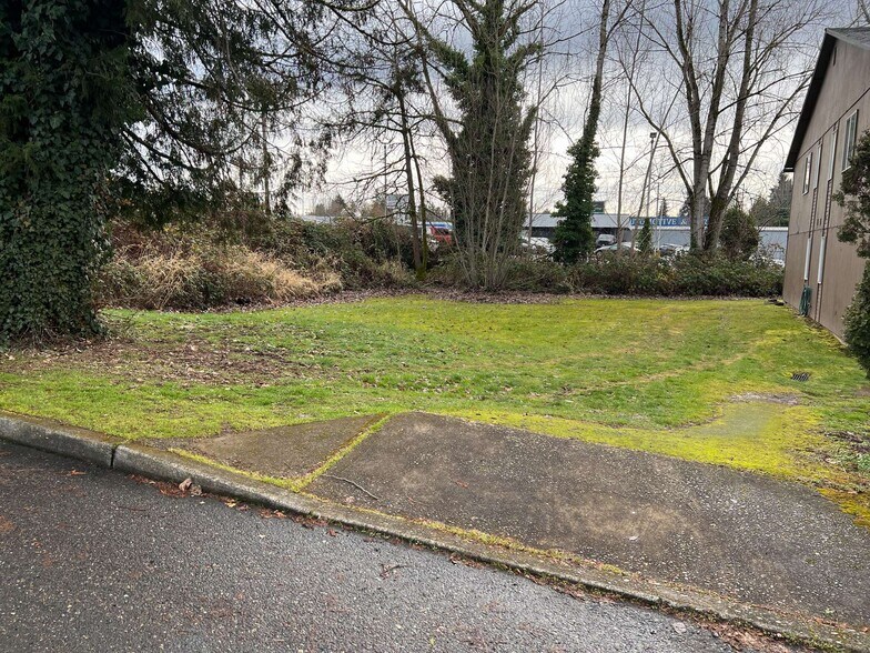 More Photos Of 4514 SE Boardman Ave, Milwaukie Land For Sale