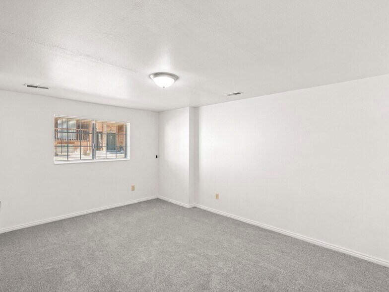 More Photos Of 268-408 1220 South St, Vernal Apartments For Sale