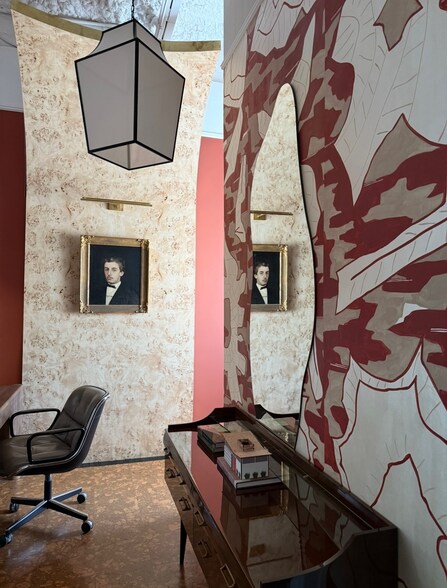 More Photos Of 401 Exposition Ave, Dallas Office For Sale