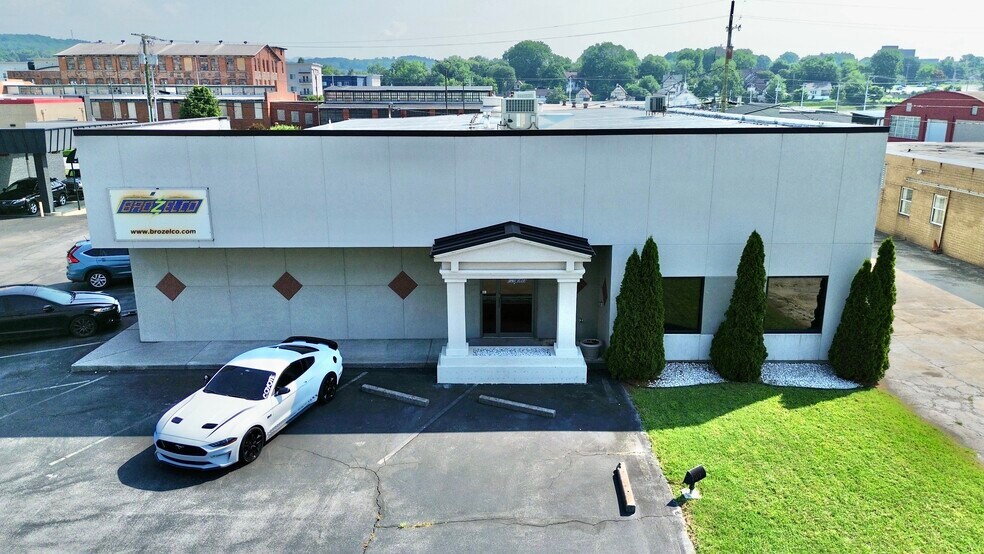 Primary Photo Of 444 Center St, Kingsport Light Manufacturing For Sale