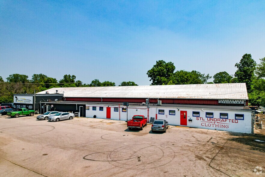 Primary Photo Of 10150 Halls Ferry Rd, Saint Louis Warehouse For Sale