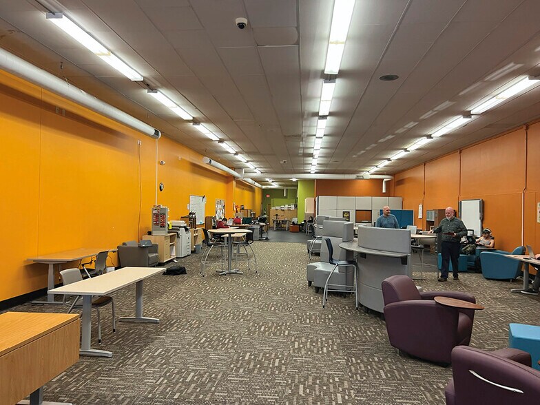 More Photos Of 51 N Brown St, Rhinelander Storefront For Sale