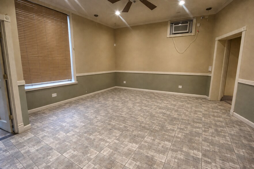 More Photos Of 901 Bay Ridge Ave, Brooklyn Office For Lease
