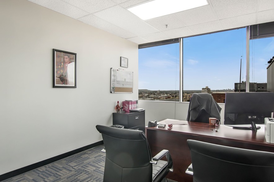 More Photos Of 3250 wilshire Blvd, Los Angeles Office For Lease