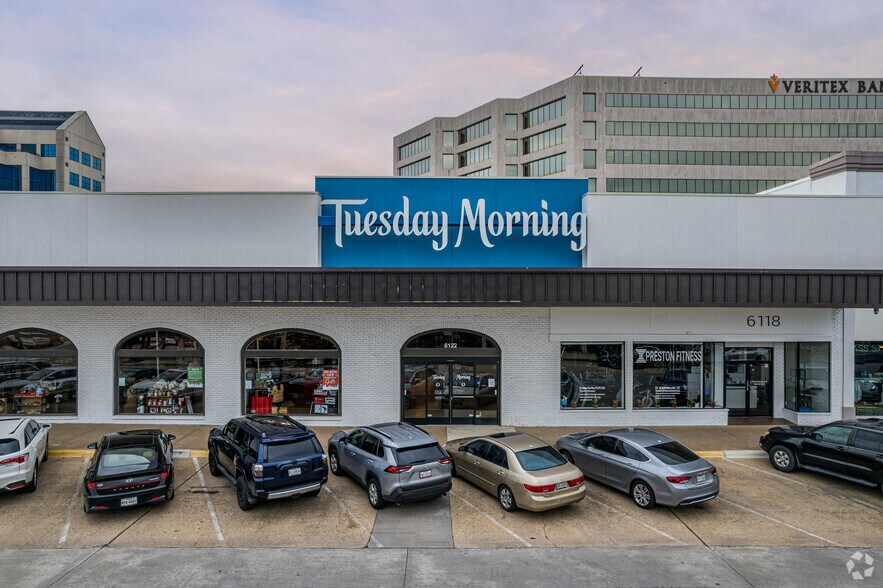 Primary Photo Of 6118-6130 Luther Ln, Dallas Restaurant For Lease