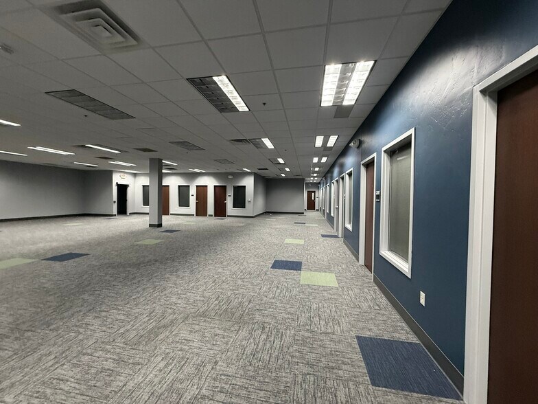 More Photos Of 110-301 N Adams St, Green Bay Office Residential For Sale