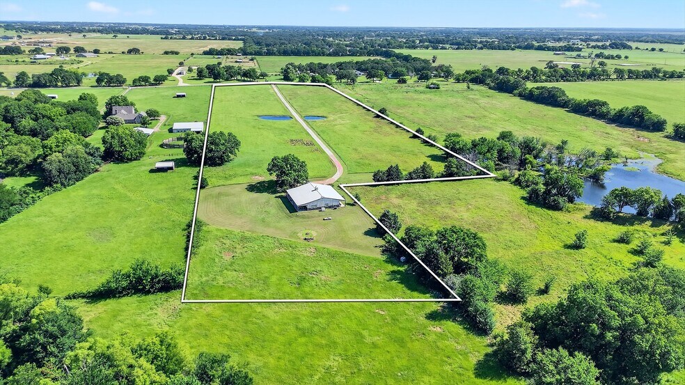 More Photos Of 12041 Bell Rd, Pilot Point Land For Sale