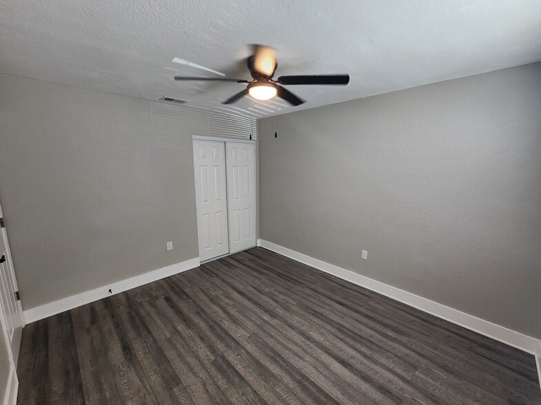More Photos Of , Bradenton Multifamily For Sale