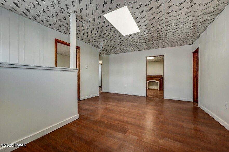 More Photos Of 620-622 E Market St, Scranton Office Residential For Sale