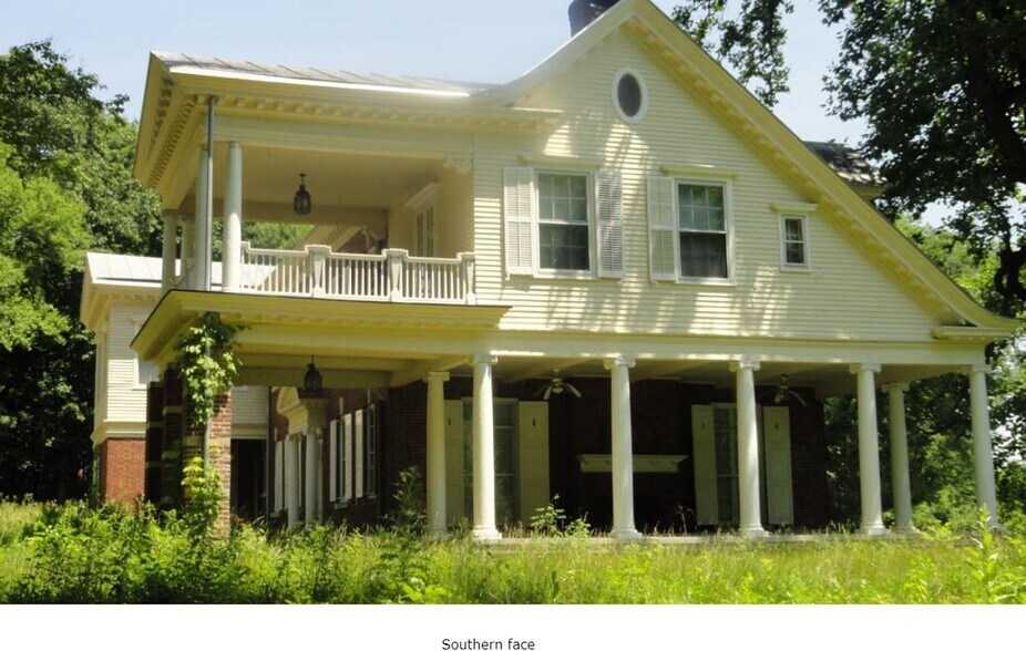 More Photos Of 37-60 Blackburn Rd, Selkirk Apartments For Sale