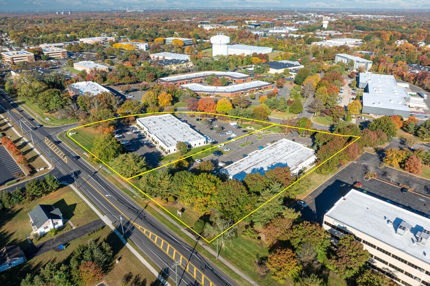 More Photos Of 3 Eves Dr, Marlton Office For Sale