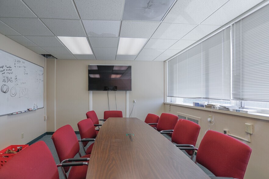 More Photos Of 2801 N 7th St, Wausau Medical For Sale