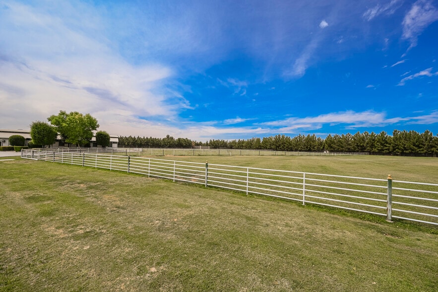 More Photos Of 6629 S Pecos Rd, Las Vegas Horse Stables For Sale