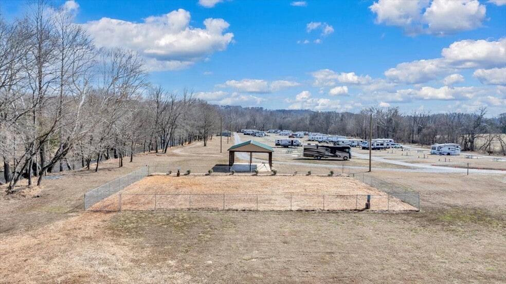 More Photos Of 319 T B Stanley Hwy, Bassett Trailer Camper Park For Sale