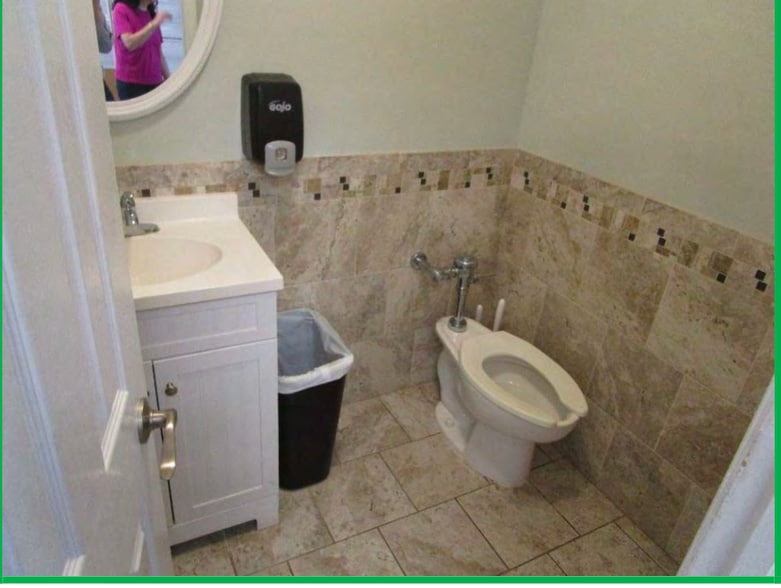 More Photos Of 110 Nicon Ct, Hauppauge Warehouse For Sale