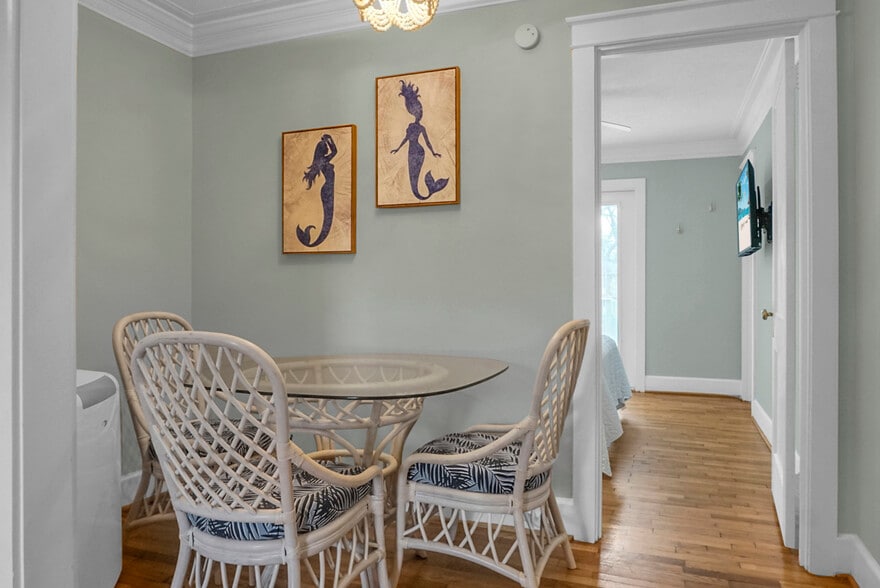 More Photos Of 205 Harper Ave, Carolina Beach Hotel For Sale