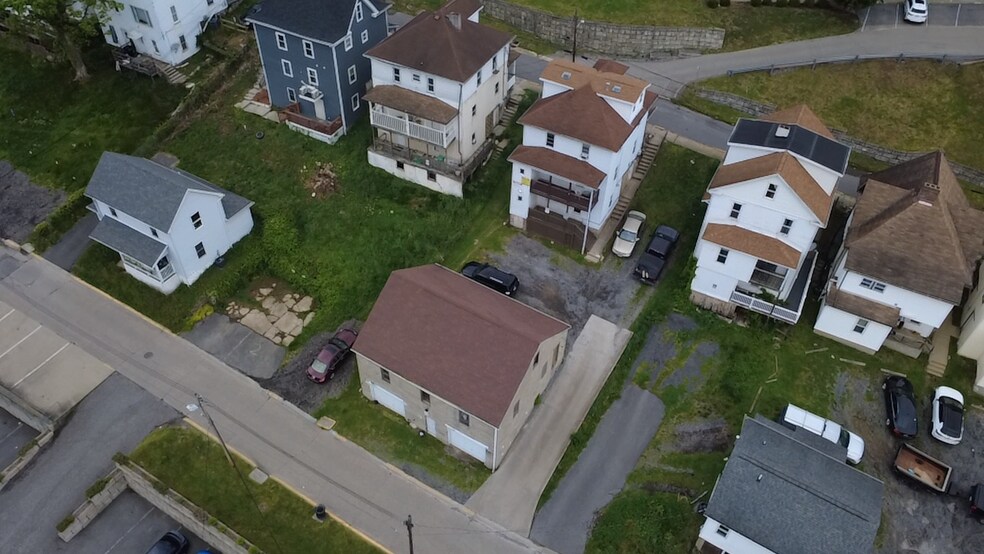 More Photos Of 55 Jones Ave, Morgantown Multifamily For Sale