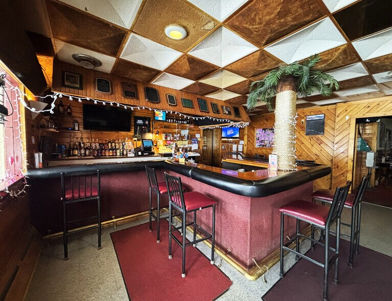 More Photos Of 212 Buffalo St, Gowanda Hotel For Sale