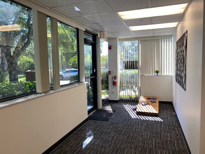 More Photos Of 12425 28th St N, Saint Petersburg Office For Lease