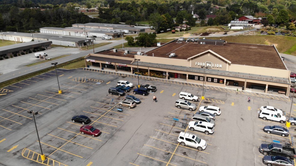 More Photos Of 1240 Middlesboro Hwy, LaFollette Unknown For Lease