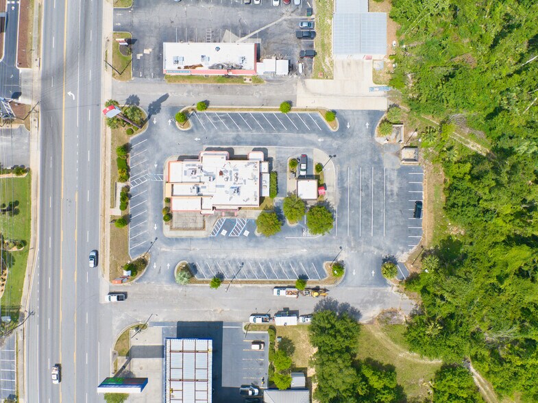 More Photos Of 1197 Lakes Blvd, Lake Park Fast Food For Lease