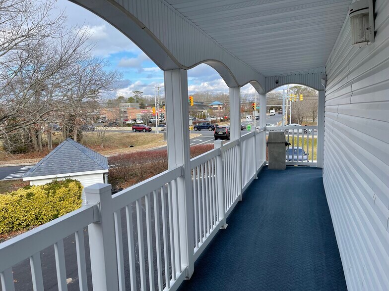 More Photos Of 633 White Horse Pike, Absecon Hotel For Sale