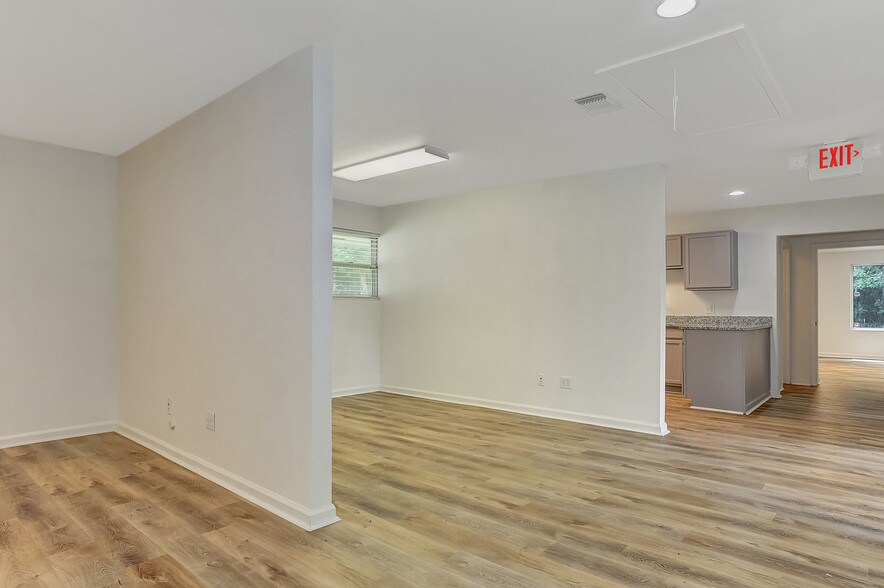 More Photos Of 2527 Fm 691, Denison Medical For Sale