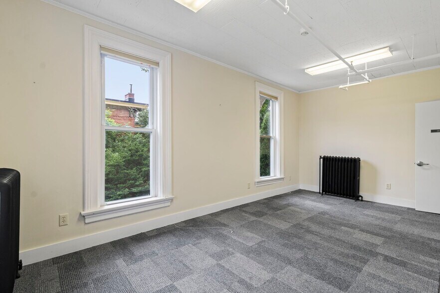 More Photos Of 40 E Main St, Canton Apartments For Sale